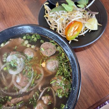 Bun Mee - Bun Tea - Vietnamese Near Me - Shakopee, Minnesota Bun Mee - Bun Tea - Vietnamese Near Me - Shakopee, Minnesota