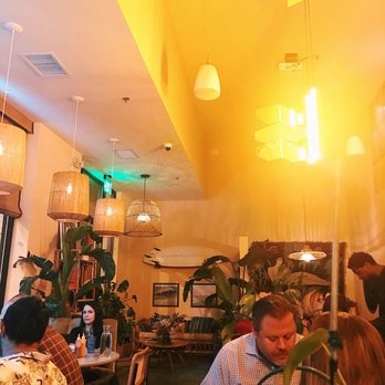 Frankie - cool interior with eccentric decor! - Australian Near Me - Jersey City, New Jersey Frankie - cool interior with eccentric decor! - Australian Near Me - Jersey City, New Jersey