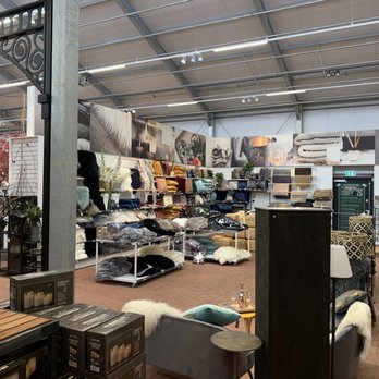 Plantorama - Shopping Near Me - Ega, 82