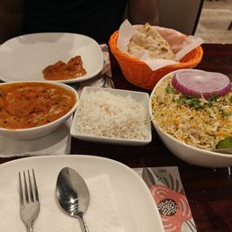 Hyderabadi Chicken Dum Biryani