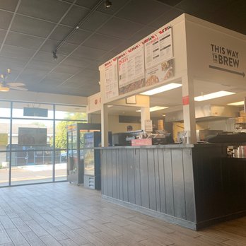 Round Table Pizza - the inside of a restaurant - Pizza Near Me - Fair Oaks, California