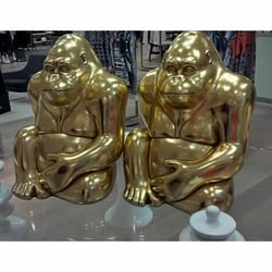 Saks Fifth Avenue