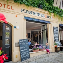 Platzhirsch - Sommerliche Gemütlichkeit
