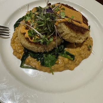 North Harbor Club - Crab cakes - New American Near Me - Davidson, North Carolina North Harbor Club - Crab cakes - New American Near Me - Davidson, North Carolina