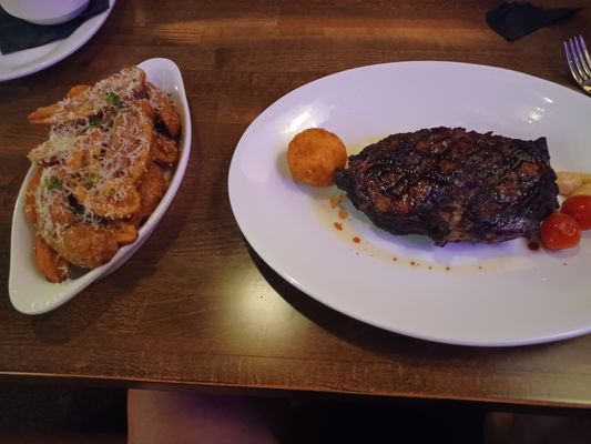 Frankies chophouse by null
