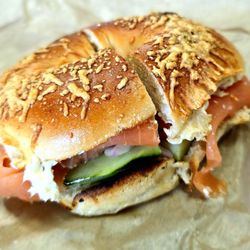 Wicked Bagel - Bagel with smoked salmon