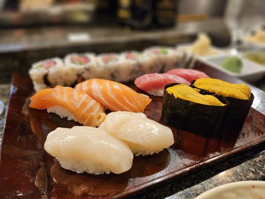Hiro Sushi by null