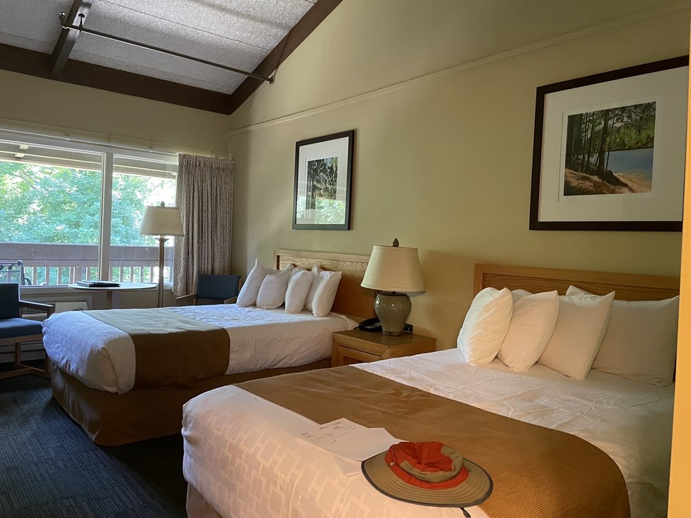 Greenbo Lake State Resort Park Logo