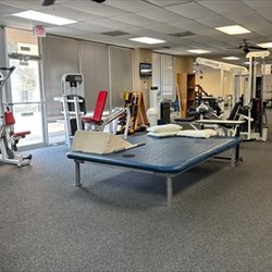 Select Physical Therapy - Pearland