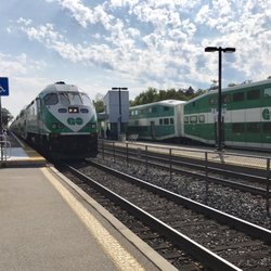 Port Credit GO Station