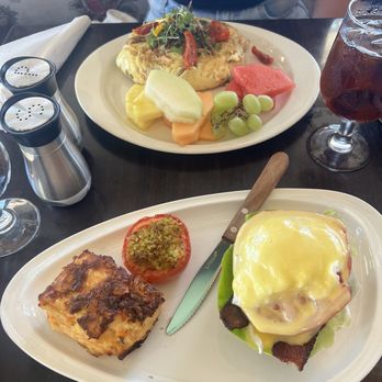 Cafe Le Reve - Breakfast & Brunch Near Me - Riverside, California