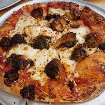 Aviator Pizza & Drafthouse - Pizza Near Me - Austin, Texas