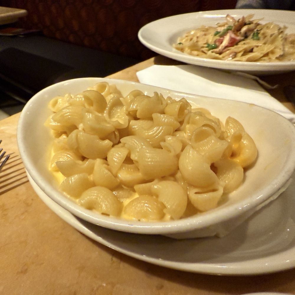 The Cheesecake Factory - Desserts Near Me - Westbury, New York The Cheesecake Factory - Desserts Near Me - Westbury, New York