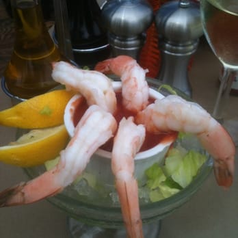 Bluewater Avalon - Beetle juice! - Seafood Near Me - Avalon, California