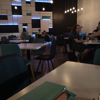 Avant Garde - Beer Bar Near Me - Montreal, Quebec Avant Garde - Beer Bar Near Me - Montreal, Quebec