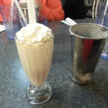 Zak's Diner - Pina Colada Milkshake - Diners Near Me - Ottawa, Ontario