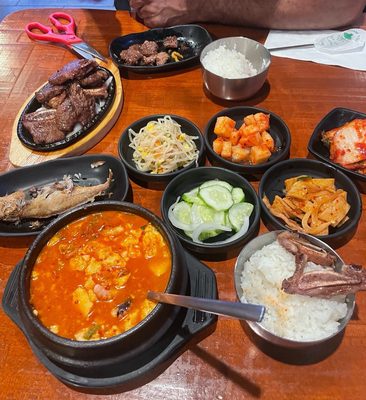Tofu House by null