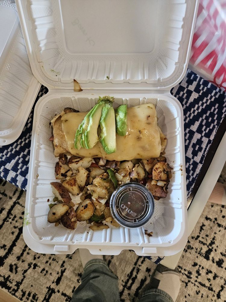 QUEEN’S PANCAKES - Updated April 2026 - 338 Photos & 242 Reviews - 9742 ...