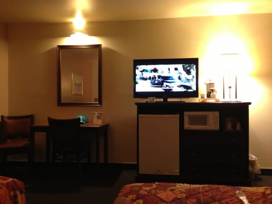 Bowen Motel by null
