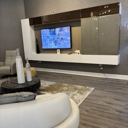 Modern Home 2 Go