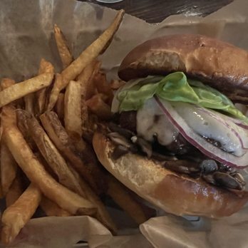 Worthy Burger - Mushroom Burger and Fries - Burgers Near Me - South Royalton, Vermont Worthy Burger - Mushroom Burger and Fries - Burgers Near Me - South Royalton, Vermont