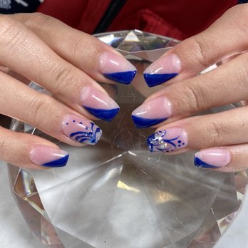 Annalise Nails&Spa - Nail Salons Near Me - Doylestown, Pennsylvania