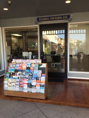 Balboa Pavilion by null