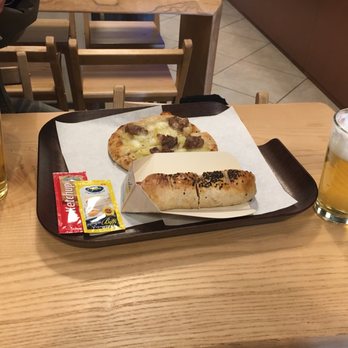 Trieste Pizza - Pizza Near Me - L'Aquila, AQ