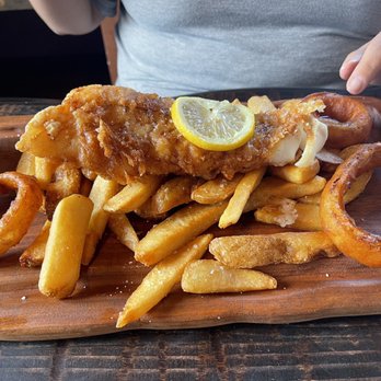 The Hive Bar & Grill - Yorkshire Fish & Chips - American Near Me - Wildomar, California The Hive Bar & Grill - Yorkshire Fish & Chips - American Near Me - Wildomar, California