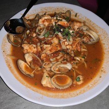 Chelsea Five - Seafood pasta - Gastropubs Near Me - Atlantic City, New Jersey