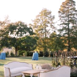 Belmont Manor & Historic Park - Cocktail hour in Belmont's Birdbath Garden. Thank you to Brianna Wilbur Photography for providing this photo.