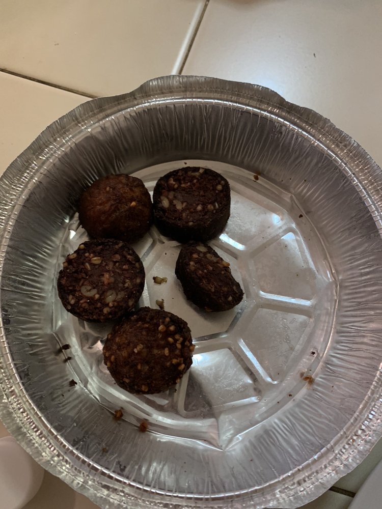 DUNTON CORNER DELI Updated September 2024 703 S Country Rd, East