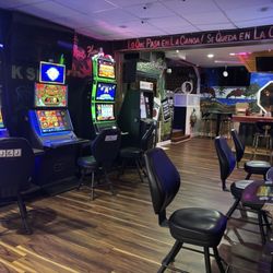 La Canoa - Some gaming!