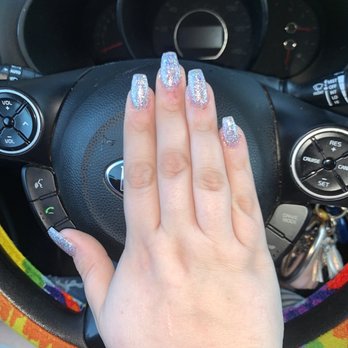B&D Nails Salon - Nail Salons Near Me - Alliance, Ohio