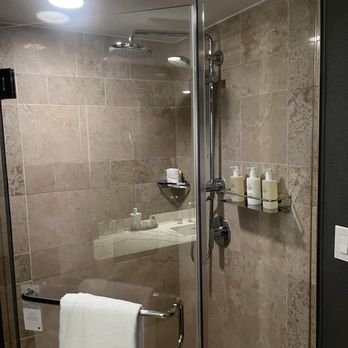 JW Marriott - Bathroom room 5012 - Hotels Near Me - Orlando, Florida
