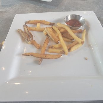 Taverna Costera - This cevapi gyro was beyond amazing, hence my picture of an empty plate! - Asian Fusion Near Me - Las Vegas, Nevada Taverna Costera - This cevapi gyro was beyond amazing, hence my picture of an empty plate! - Asian Fusion Near Me - Las Vegas, Nevada