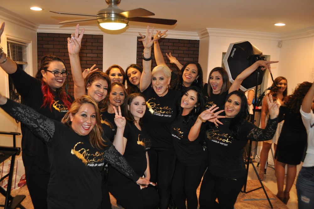 Gizelle Lukach Pro Makeup Academy Logo