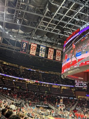 State Farm Arena by null