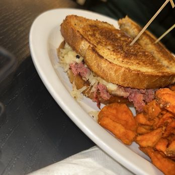 Barrel House - The Reuben with sweet potato fries, as for the marmalade to dip your fries in... it's delicious - Bars Near Me - Frisco, Texas