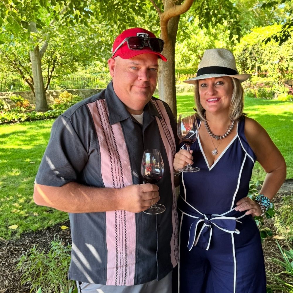 Caymus Vineyards - Wineries Near Me - Rutherford, California