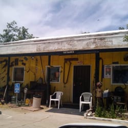 Granicy Square - Front of Store