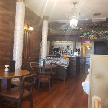 Mum Aroi - Some updates & renovations - looks good - Thai Near Me - Falls Church, Virginia Mum Aroi - Some updates & renovations - looks good - Thai Near Me - Falls Church, Virginia