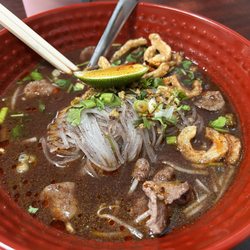 Mai's Papaya - Boat Noodles