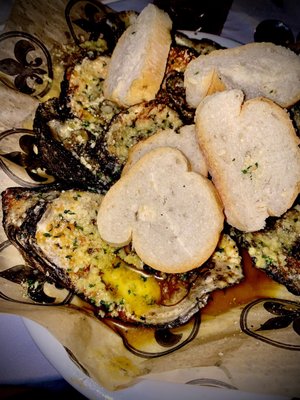 Neyow’s XL Steakhouse by null