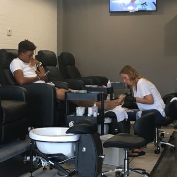 Chisel Nail Salon for Men - Nail Salons Near Me - St. Peters, Missouri Chisel Nail Salon for Men - Nail Salons Near Me - St. Peters, Missouri