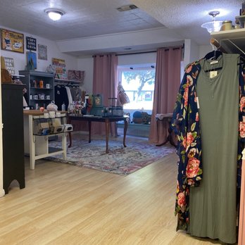 Glow 512 - Cute - Spray Tanning Near Me - Austin, Texas Glow 512 - Cute - Spray Tanning Near Me - Austin, Texas