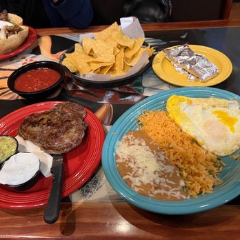 El Paso Mexican Grill - Almuerzo Campesino. Lots of food for $12.99 lunch special! Steak, rice, beans, eggs & tortillas. - Mexican Near Me - Dumfries, Virginia El Paso Mexican Grill - Almuerzo Campesino. Lots of food for $12.99 lunch special! Steak, rice, beans, eggs & tortillas. - Mexican Near Me - Dumfries, Virginia
