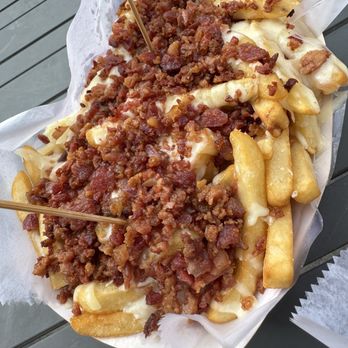 Moniker Brewery - Food truck food, yum! - Breweries Near Me - Providence, Rhode Island Moniker Brewery - Food truck food, yum! - Breweries Near Me - Providence, Rhode Island