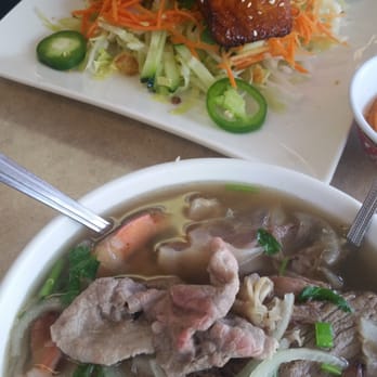 Pho An Hoa - Pho n salmon salad - Vietnamese Near Me - San Leandro, California