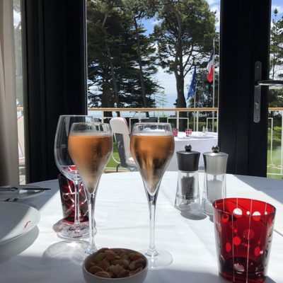 Le Fouquet’s by null